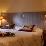Hotel Au Vieux Moulin 3*