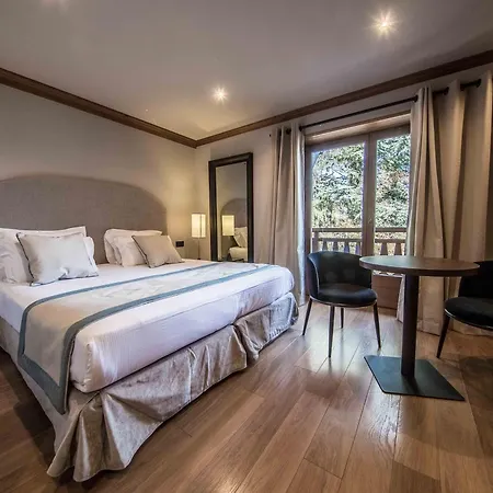 أوه فيو مولان فندق 3*