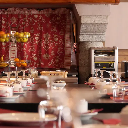 Otel Au Vieux Moulin