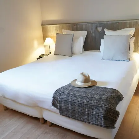 Au Vieux Moulin 호텔