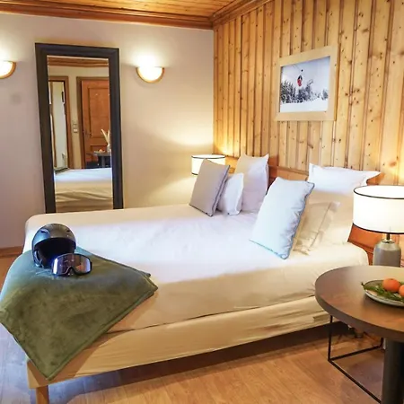 Au Vieux Moulin Отель Межев