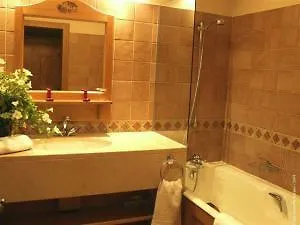 Au Vieux Moulin Hotell