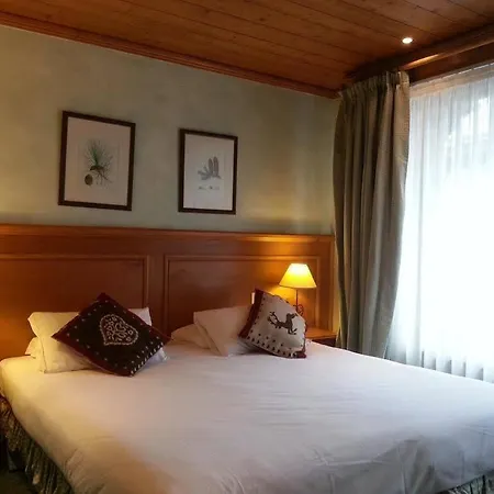 Отель Au Vieux Moulin Межев